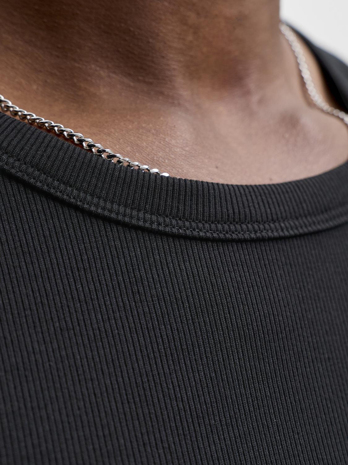 model_shot-detail